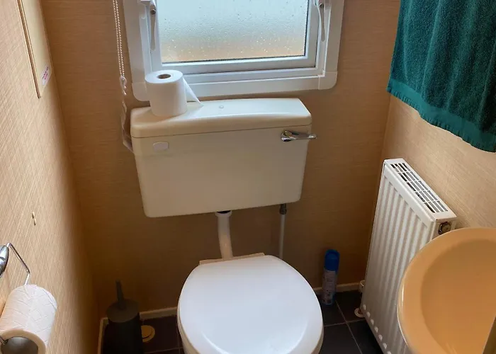 23 The Beeches * Gilcrux